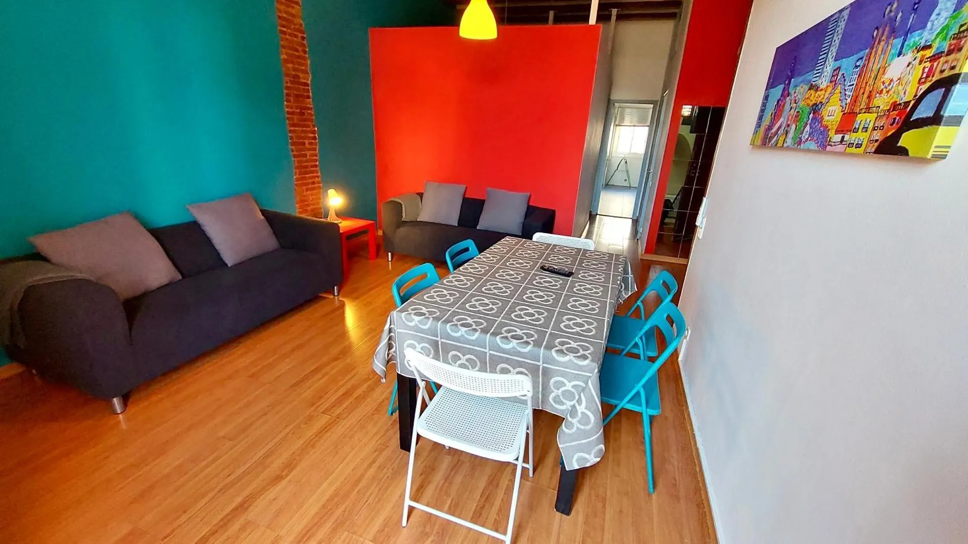 Clot Mirabarna Apartments Barcelona 0*,