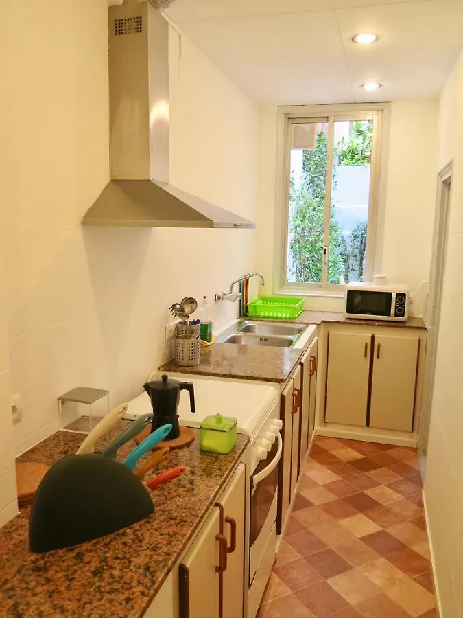 Clot Mirabarna Apartments Barcelona