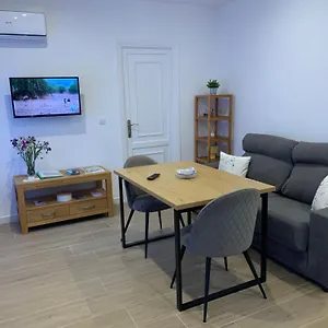 https://apartamento-plaza-de-la-corredera-cordoba.es-andalucia.com
