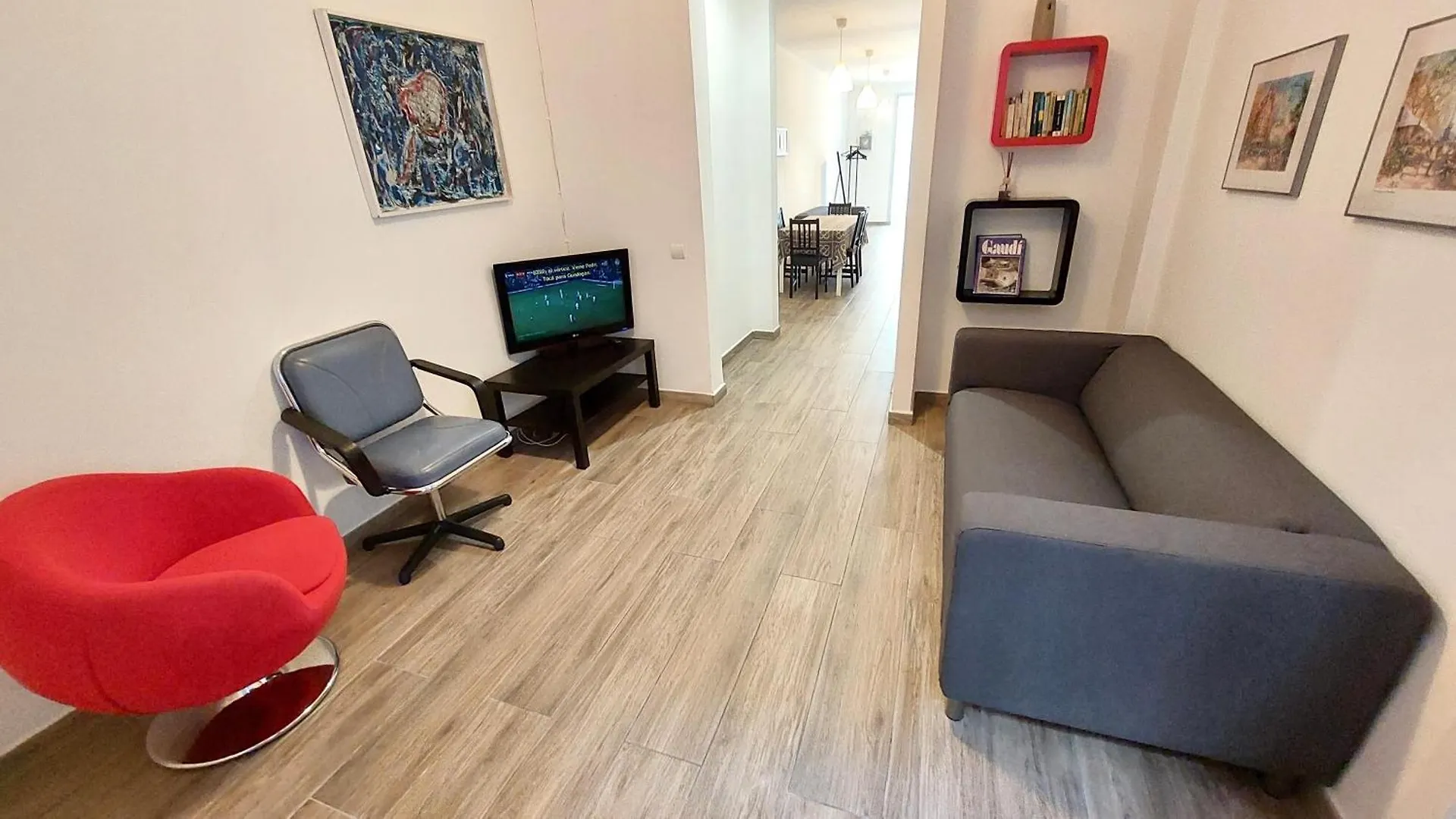 Clot Mirabarna Apartments Barcelona