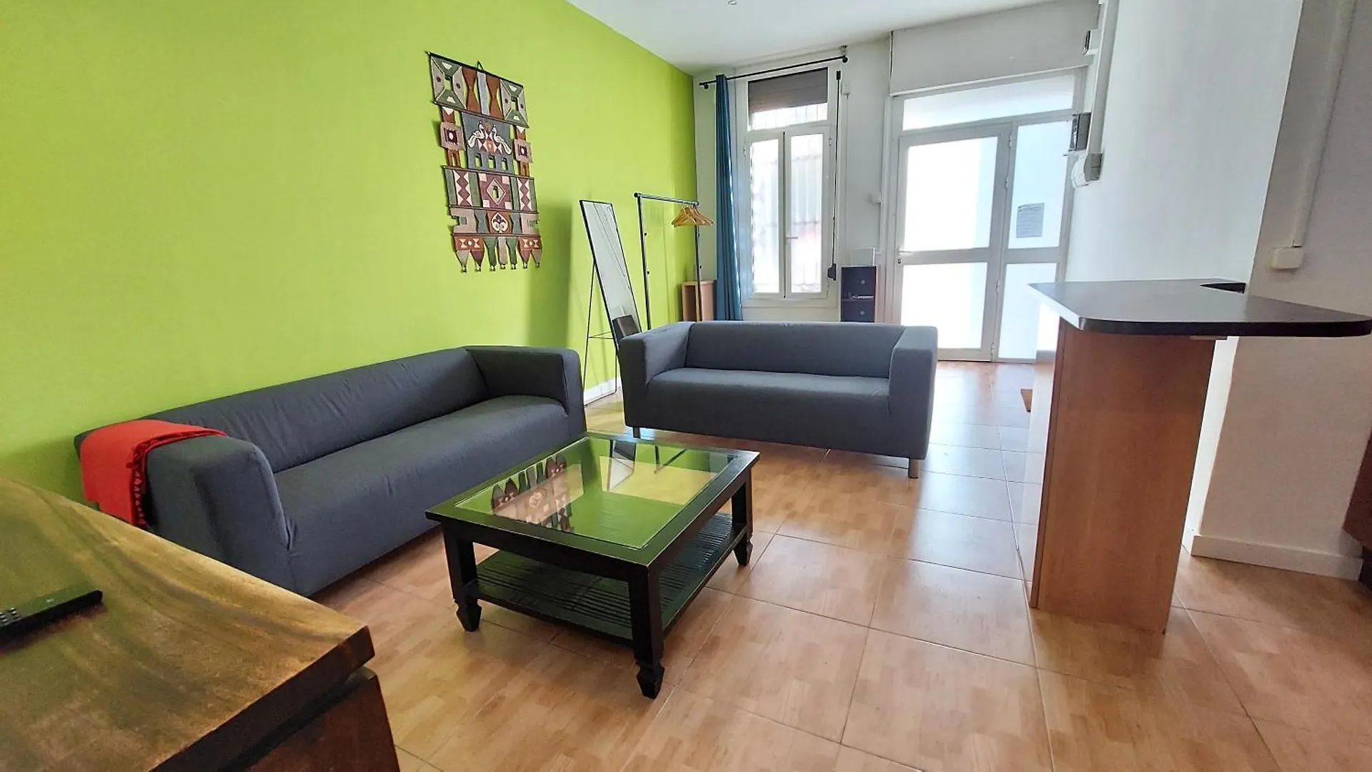 Clot Mirabarna Apartments Barcelona
