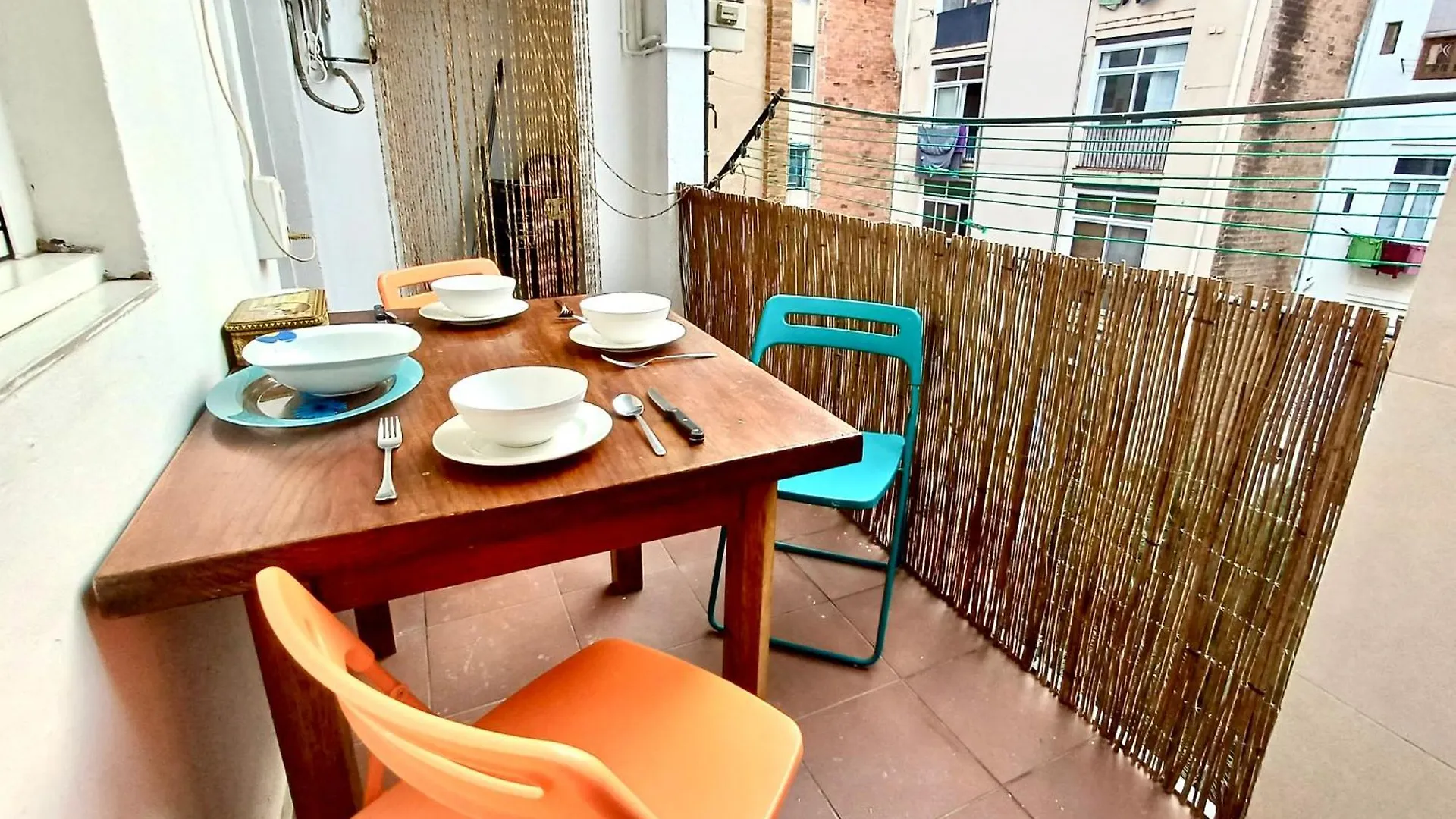 Clot Mirabarna Apartments Barcelona Spanien