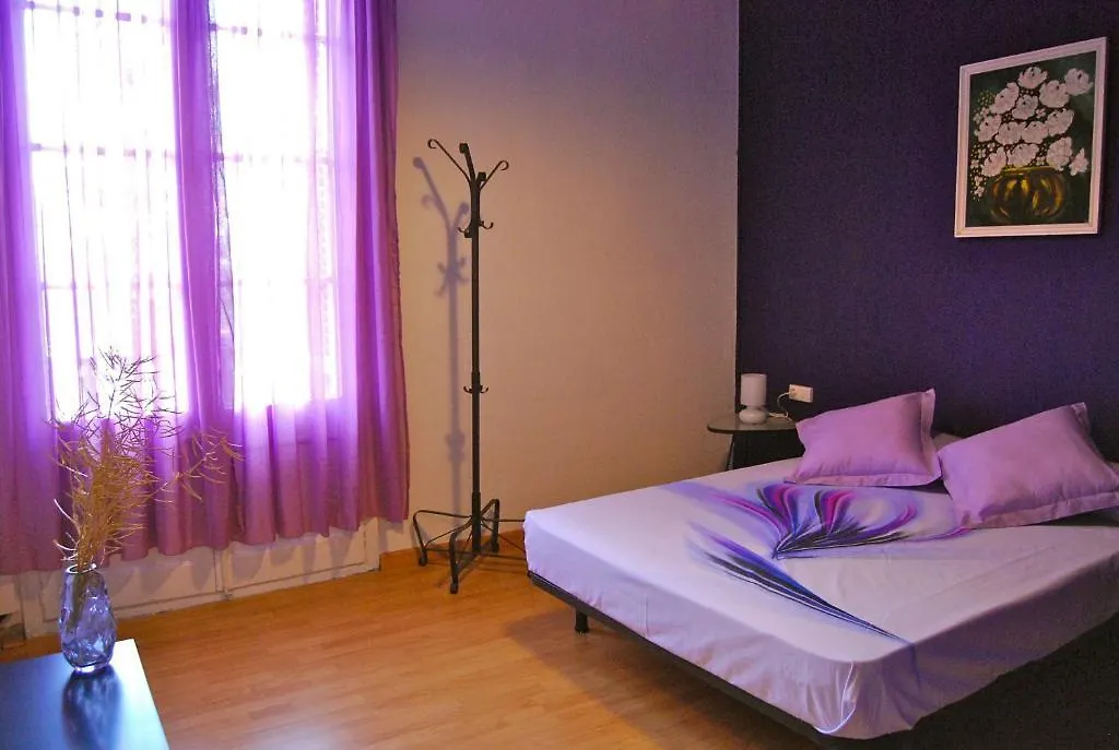 Clot Mirabarna Apartments Barcelona
